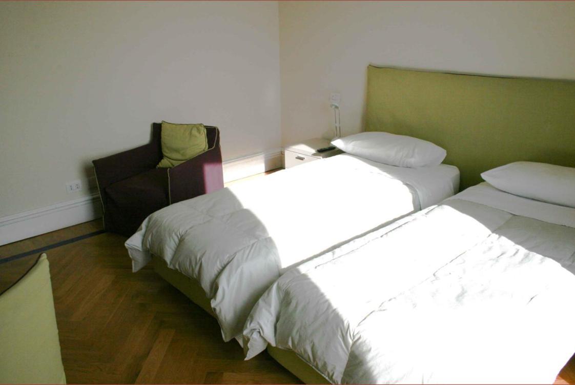 Residence Gli Angioini Srl Naples Exterior photo